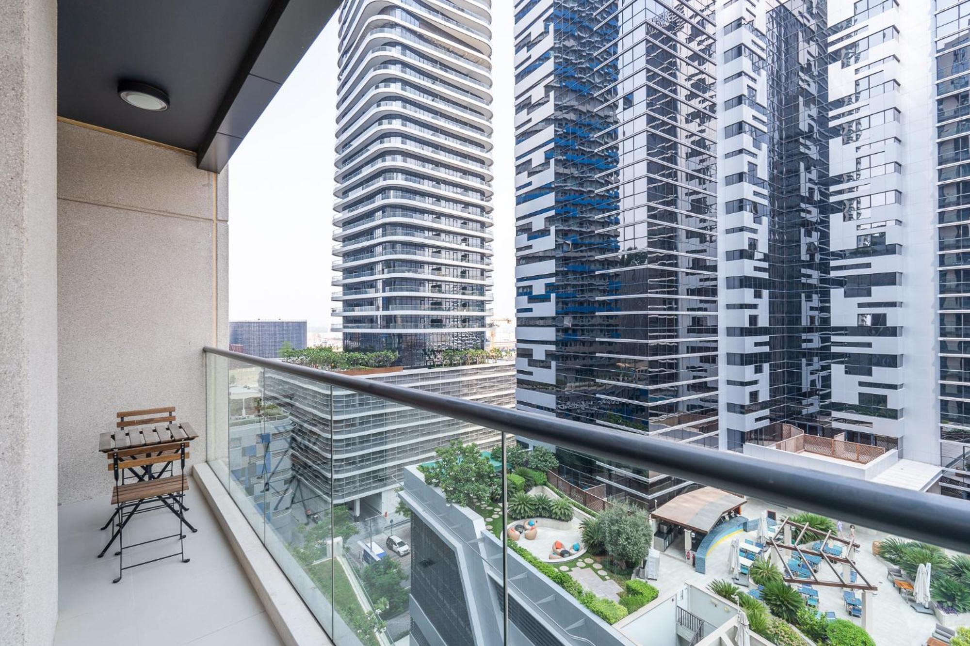 Heaven Crest Vacation Homes Downtown - Studio And 1 Bedroom Suites 2 Minute Walk To Dubai Mall And Burj Khalifa Exterior foto